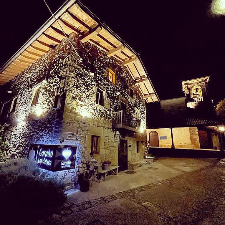 Hotel Garaiko Landetxea Durango Extérieur photo